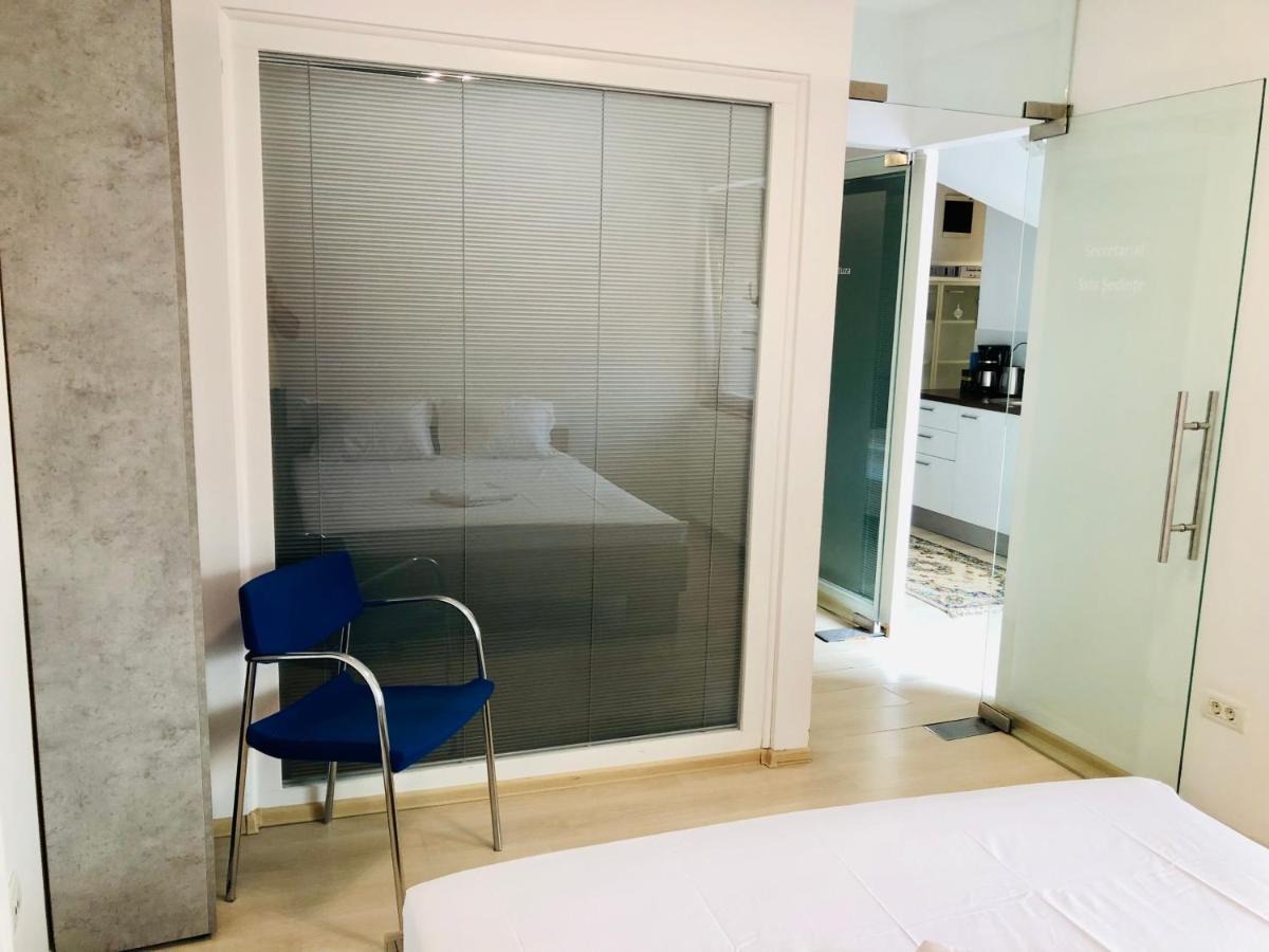 Ultra-Central Modern And Big Apartments In Union Square U41-U44 蒂米什瓦拉 外观 照片