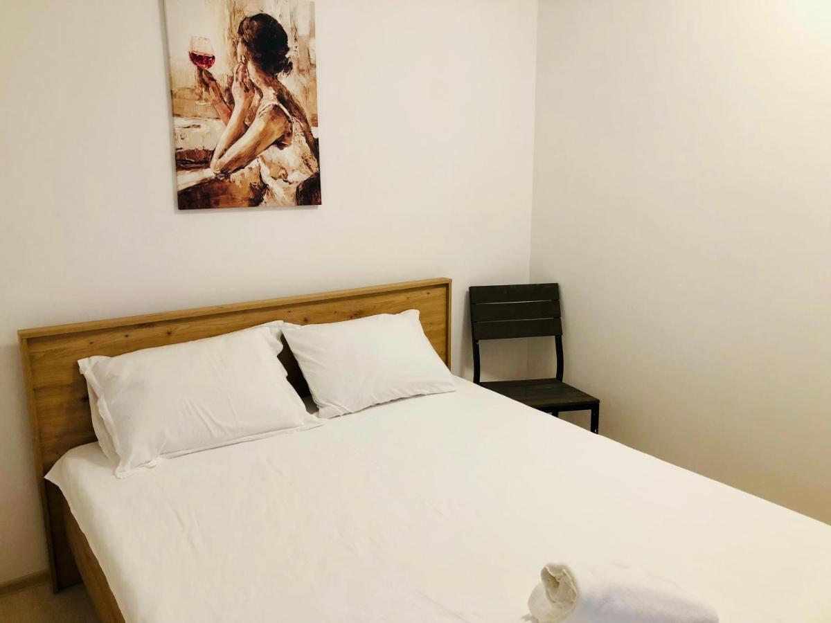 Ultra-Central Modern And Big Apartments In Union Square U41-U44 蒂米什瓦拉 外观 照片