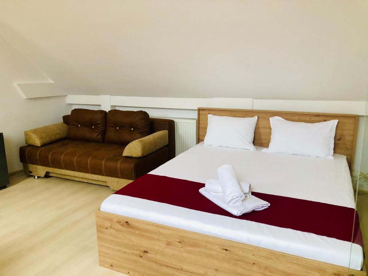 Ultra-Central Modern And Big Apartments In Union Square U41-U44 蒂米什瓦拉 外观 照片